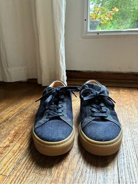 GREATS Men's Casual Navy Sneakers with Gum Sole